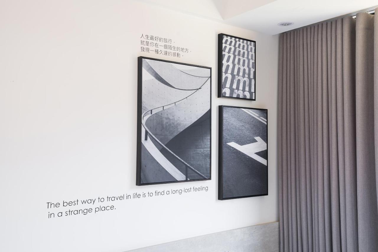 The Way Inn Taichung Exterior photo