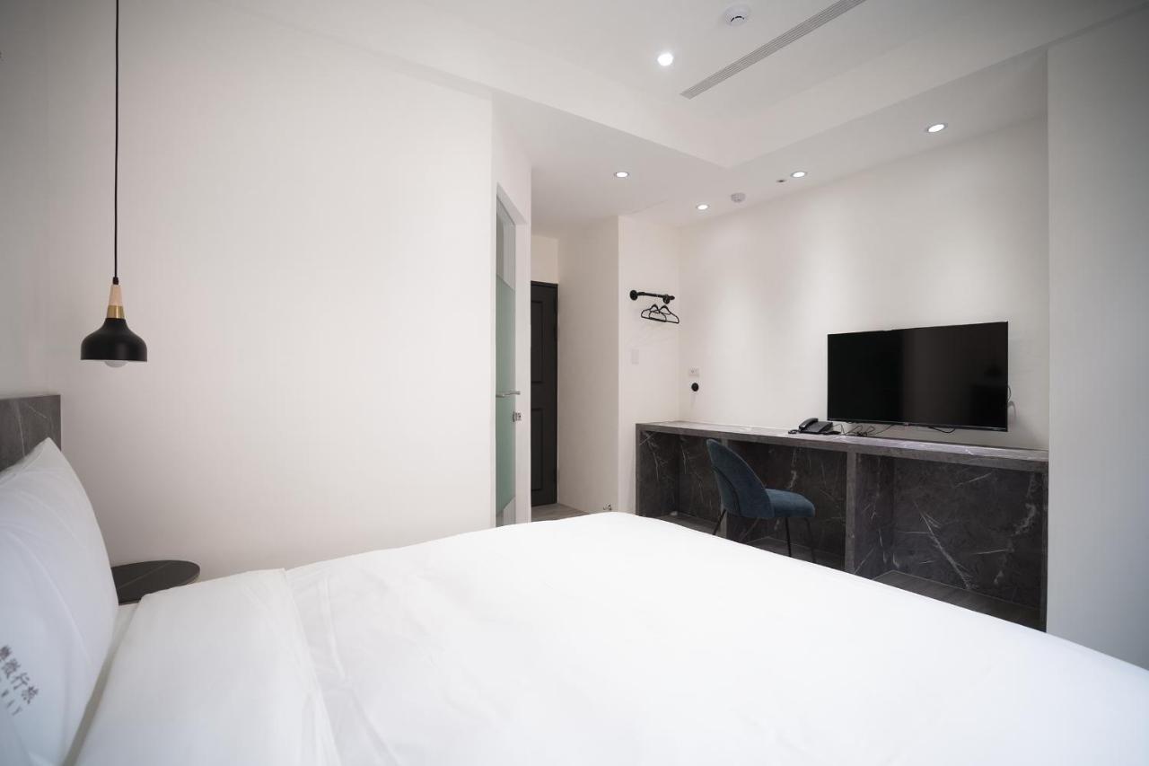 The Way Inn Taichung Exterior photo